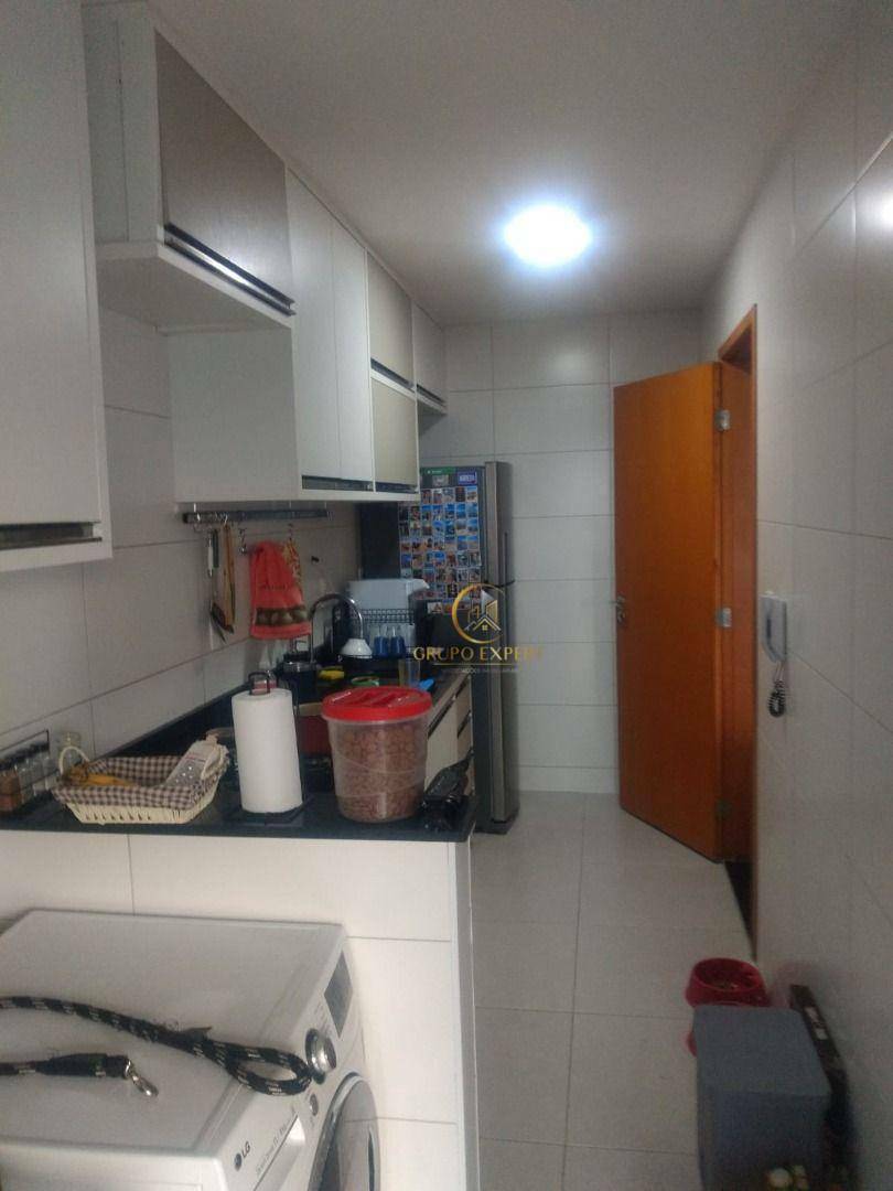 Apartamento à venda com 2 quartos, 74m² - Foto 18