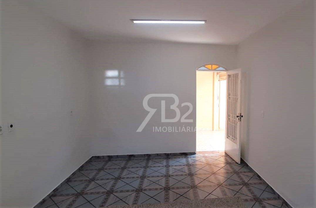 Casa à venda com 5 quartos, 207m² - Foto 26