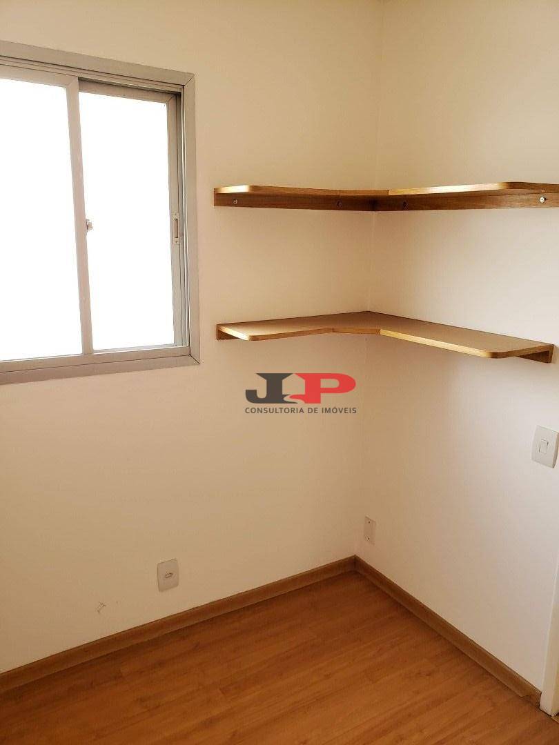 Apartamento para alugar com 3 quartos, 72m² - Foto 17