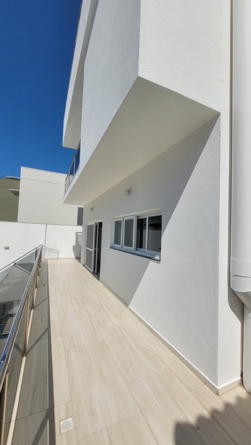Casa à venda com 4 quartos, 300m² - Foto 21
