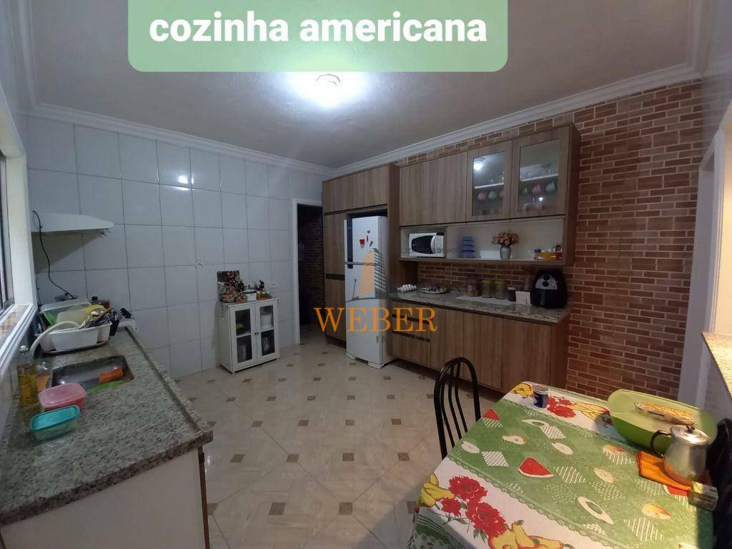 Sobrado à venda com 2 quartos, 70m² - Foto 4