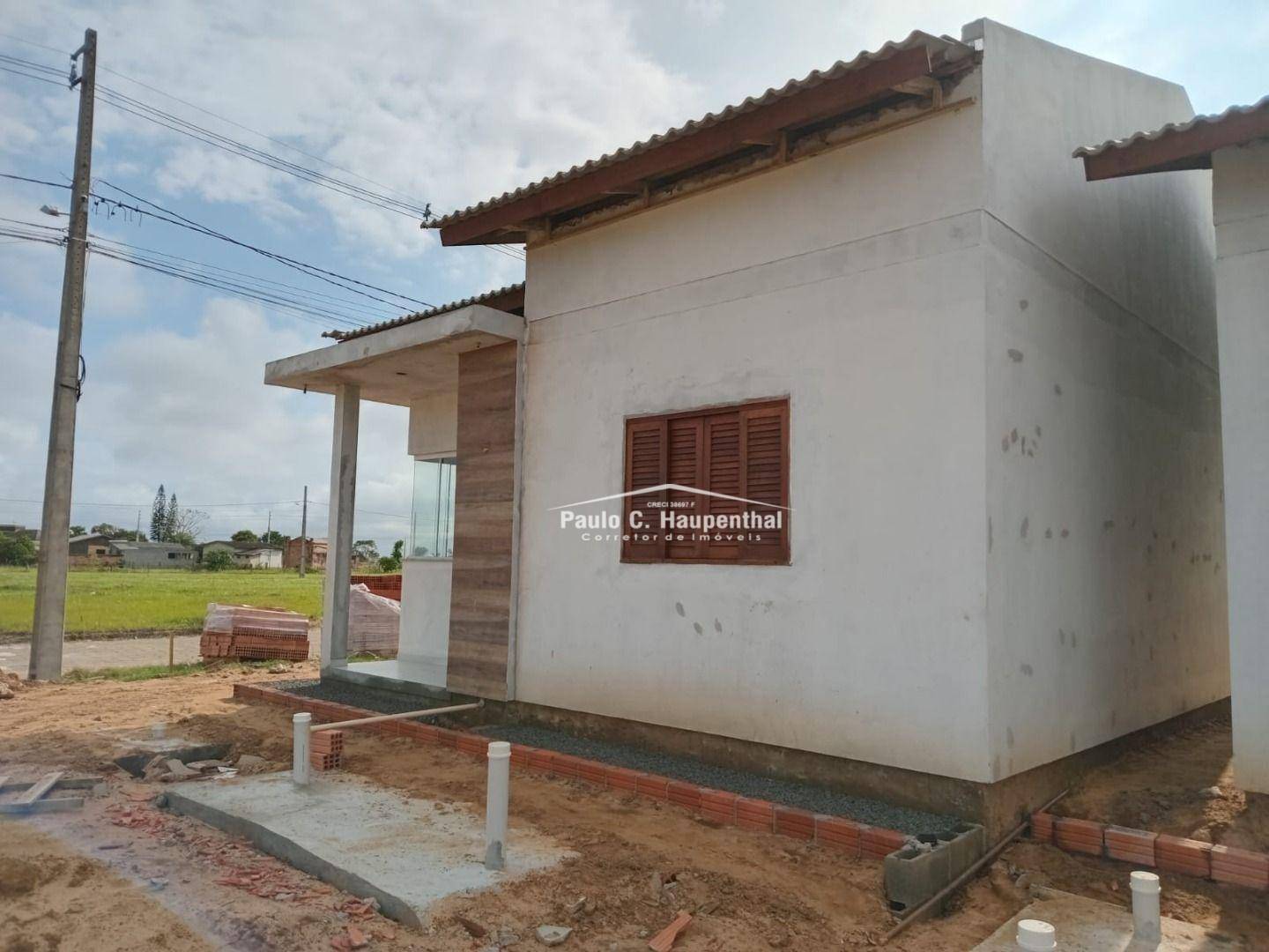 Casa à venda com 2 quartos, 45m² - Foto 3