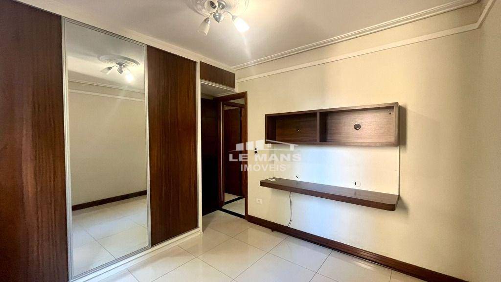 Apartamento à venda com 2 quartos, 50m² - Foto 3