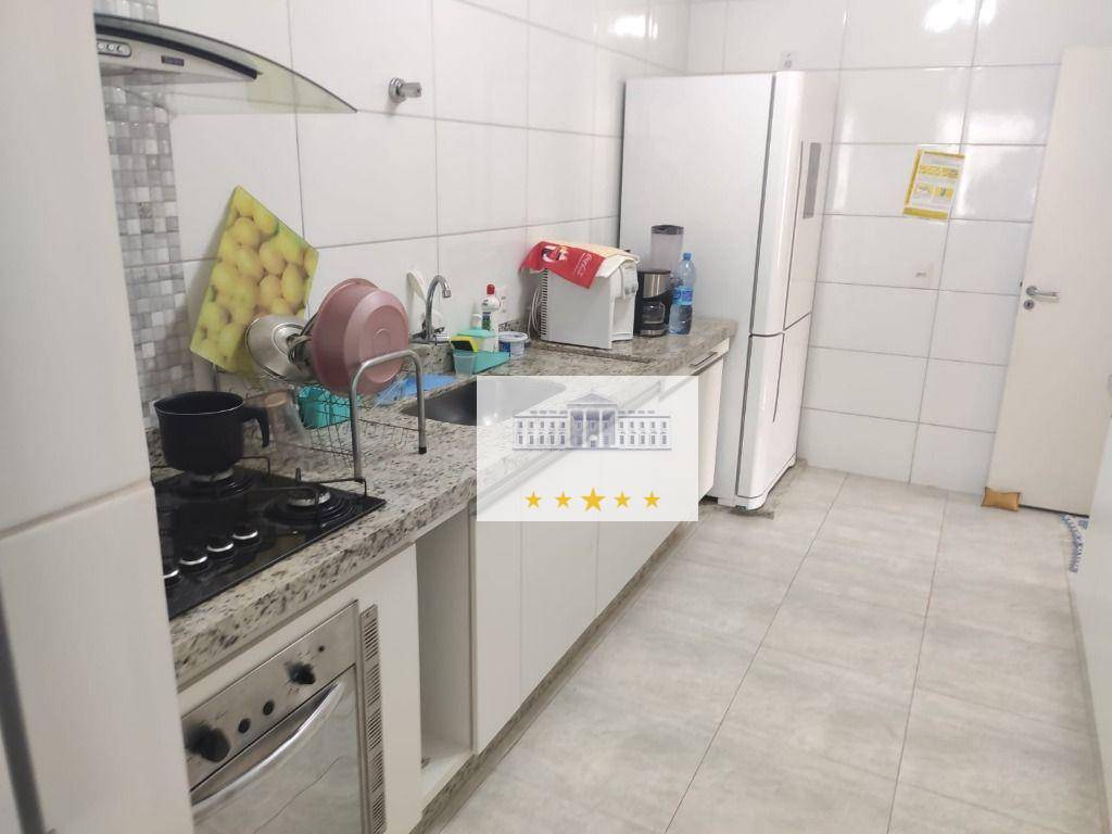 Apartamento à venda com 3 quartos, 85m² - Foto 11