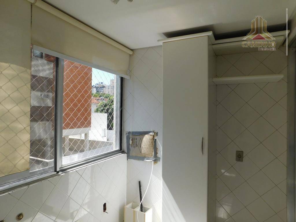 Apartamento à venda com 3 quartos, 141m² - Foto 12