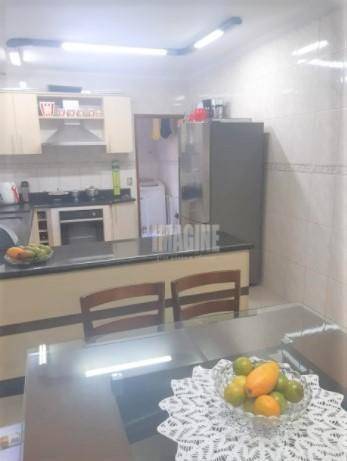 Sobrado à venda com 3 quartos, 188m² - Foto 6