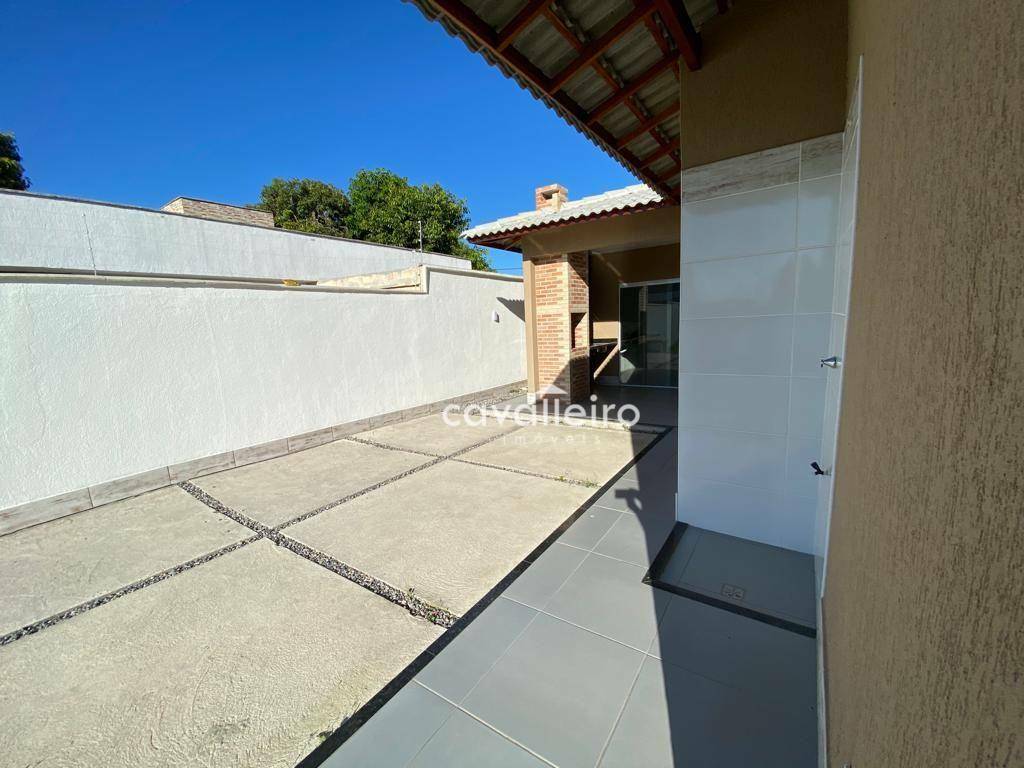 Casa à venda com 3 quartos, 98m² - Foto 25