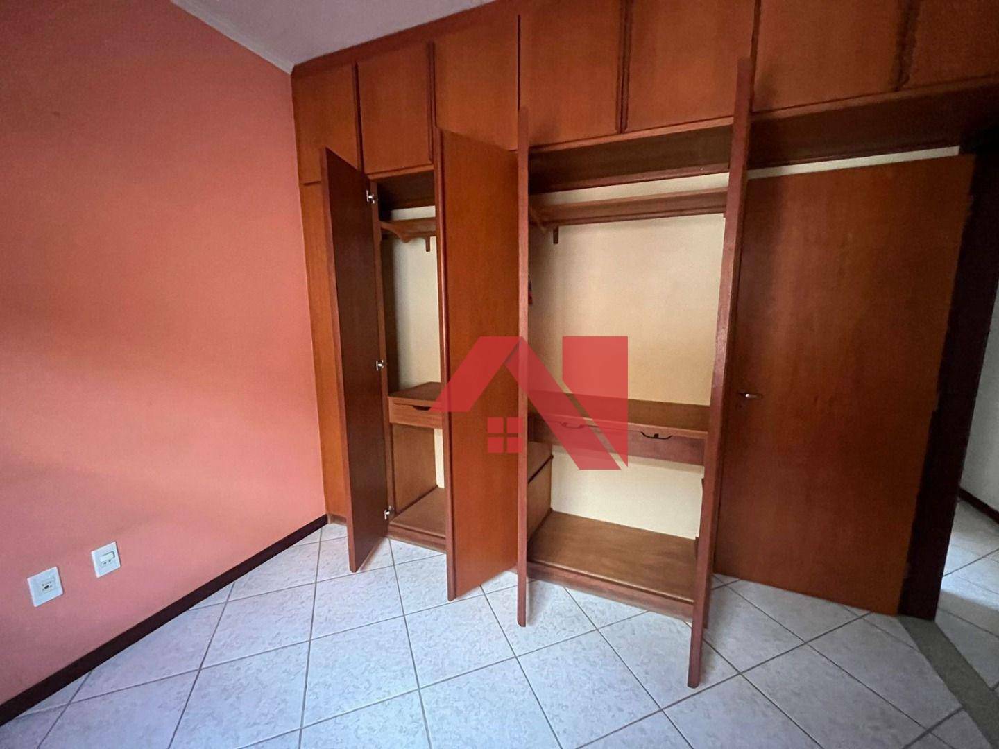 Sobrado à venda e aluguel com 4 quartos, 250m² - Foto 13