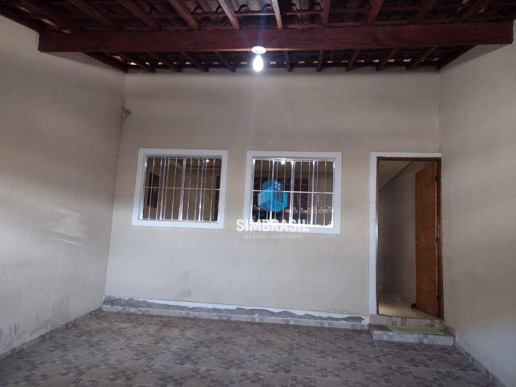 Casa à venda com 2 quartos, 70m² - Foto 15