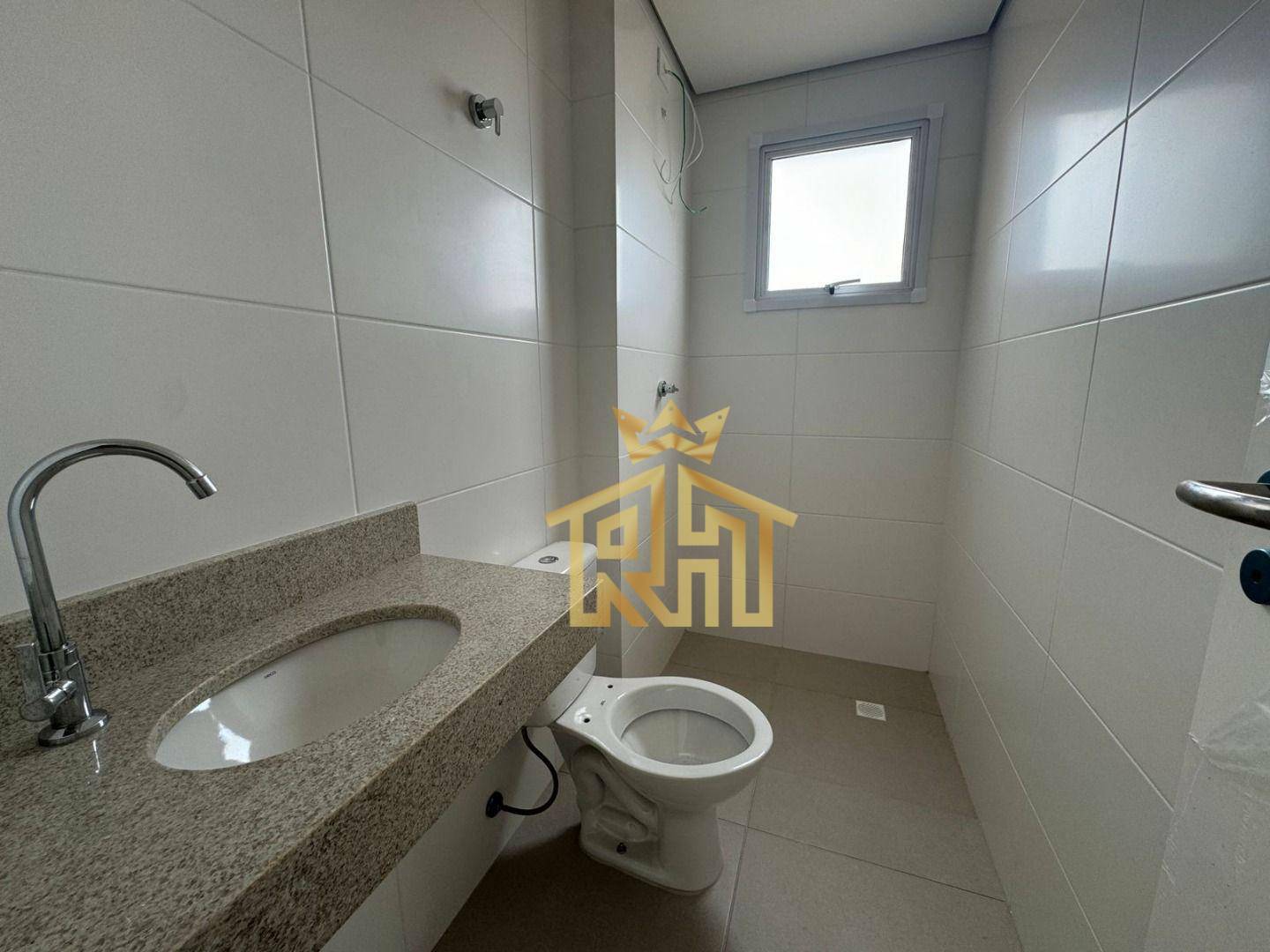 Apartamento à venda com 1 quarto, 42m² - Foto 16