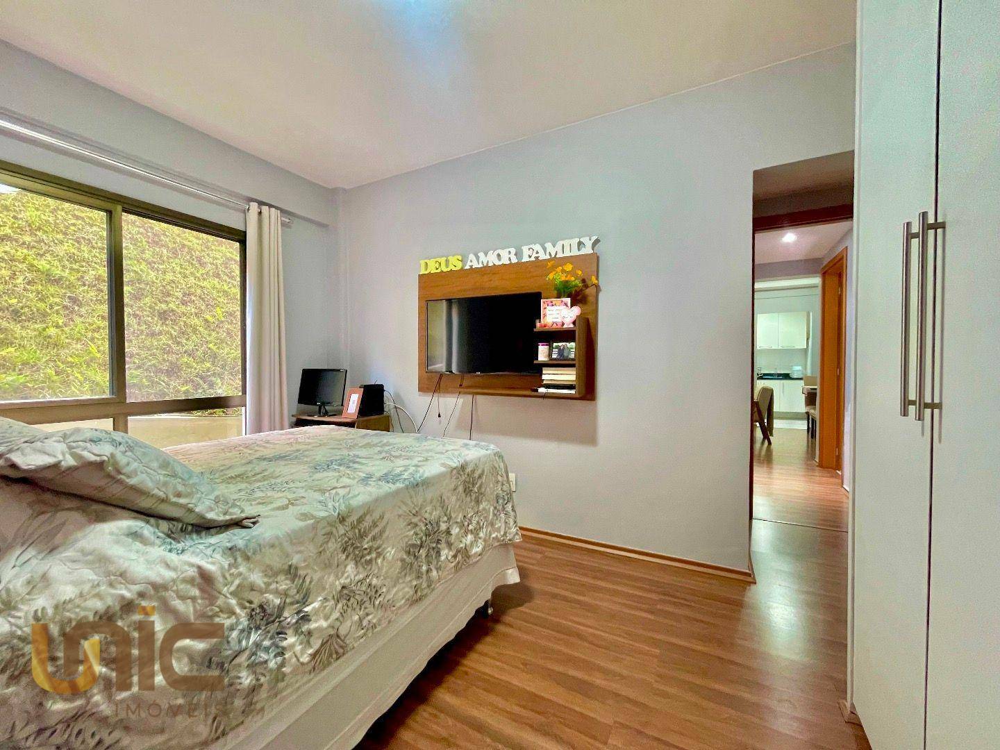 Apartamento à venda com 2 quartos, 66m² - Foto 8