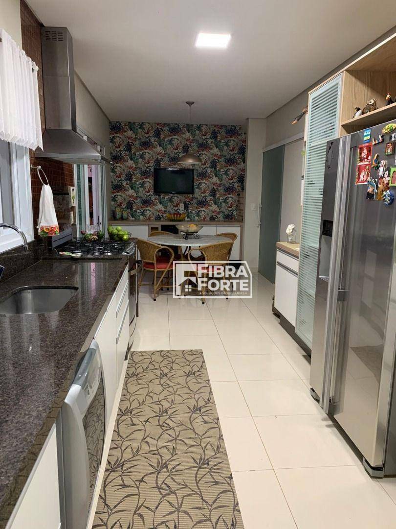 Casa de Condomínio à venda com 4 quartos, 685m² - Foto 14