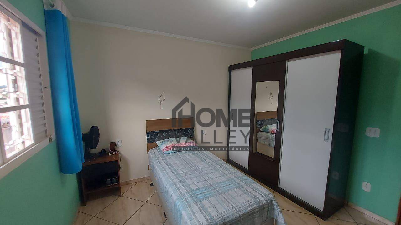 Casa à venda com 3 quartos, 70m² - Foto 15