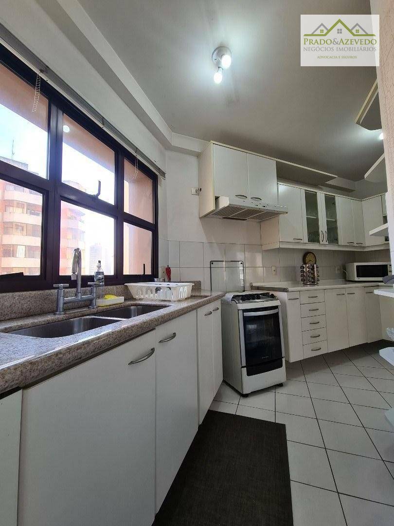 Apartamento à venda com 4 quartos, 149m² - Foto 10