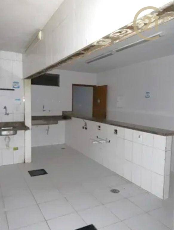 Sobrado para alugar com 3 quartos, 200m² - Foto 13