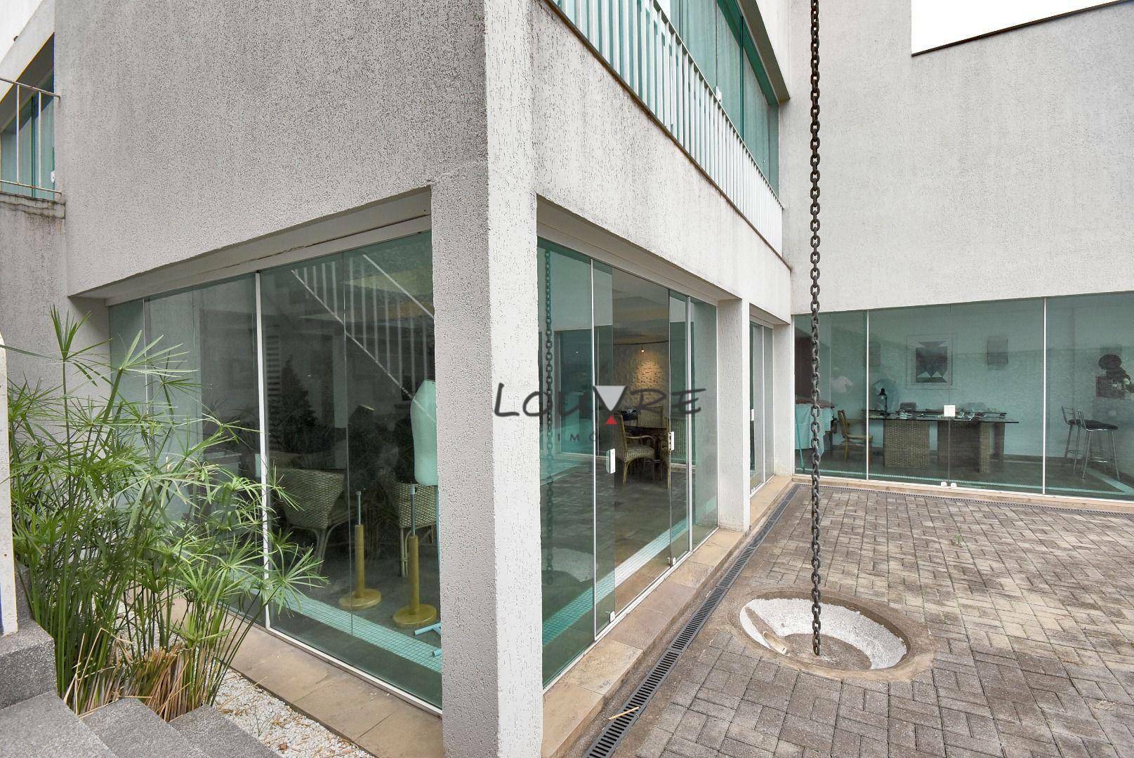 Casa à venda com 3 quartos, 356m² - Foto 5