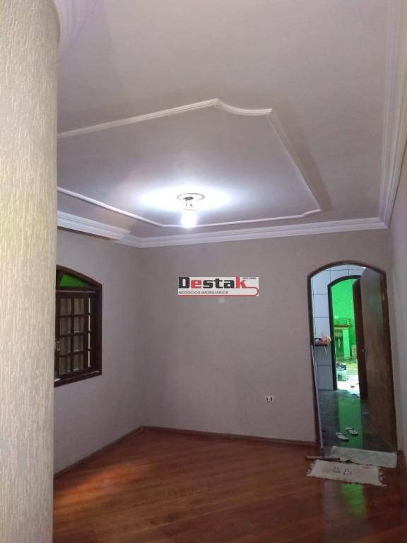 Sobrado à venda com 3 quartos, 181m² - Foto 13