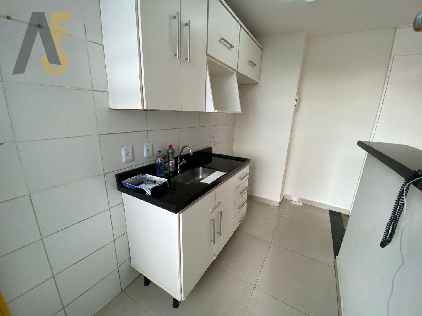 Apartamento à venda com 2 quartos, 48m² - Foto 13