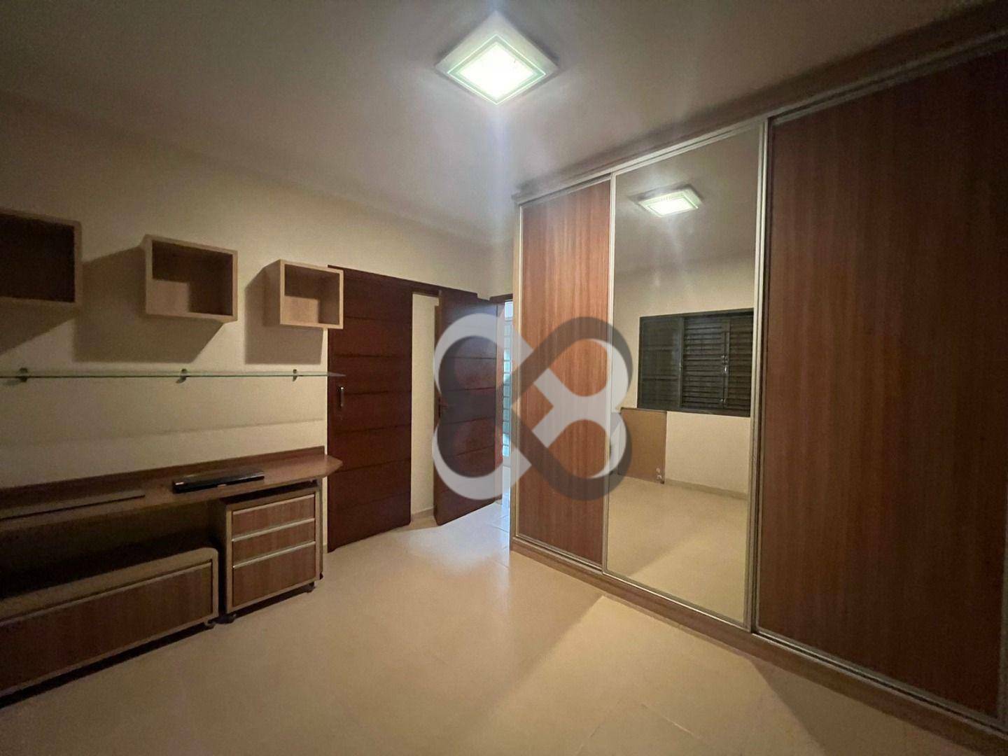 Casa à venda com 3 quartos, 260m² - Foto 37