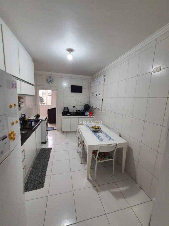 Apartamento à venda com 2 quartos, 103m² - Foto 8