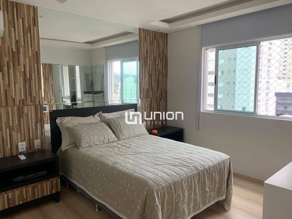 Apartamento à venda com 3 quartos, 97m² - Foto 10