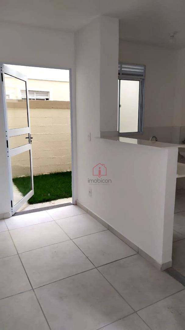 Apartamento à venda com 2 quartos, 41m² - Foto 7