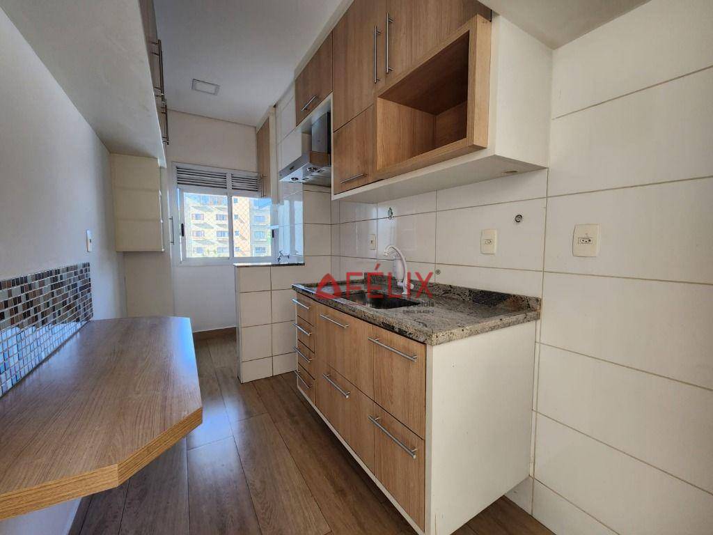 Apartamento à venda com 2 quartos, 63m² - Foto 5