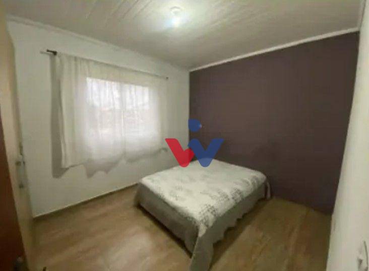 Casa à venda com 3 quartos, 200m² - Foto 14