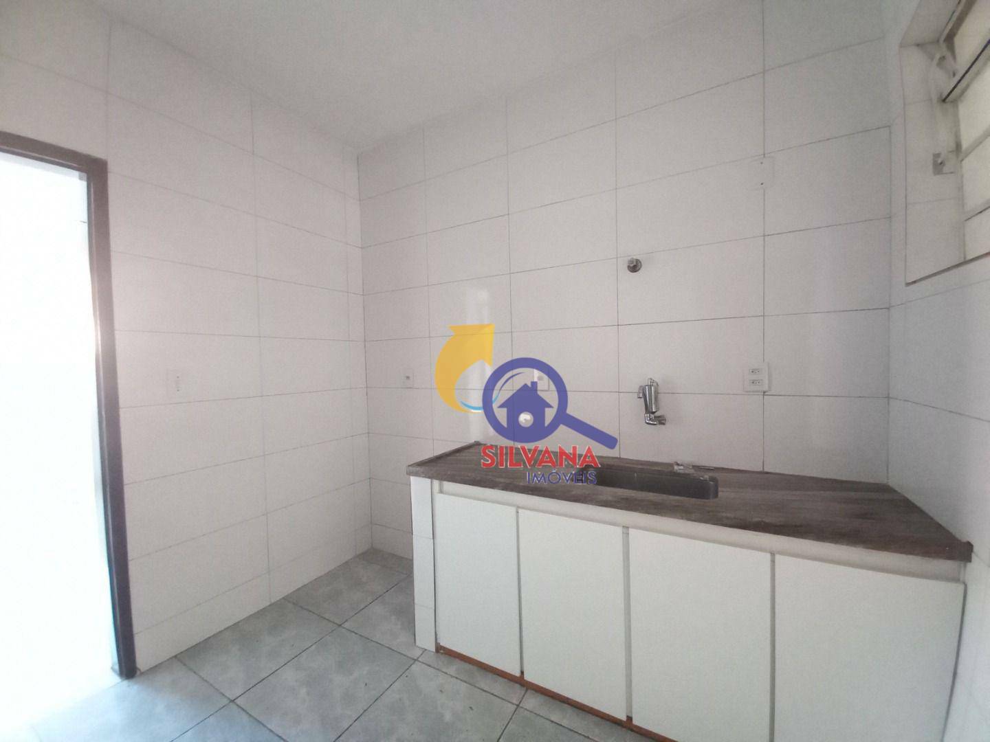 Apartamento para alugar com 3 quartos, 110m² - Foto 11