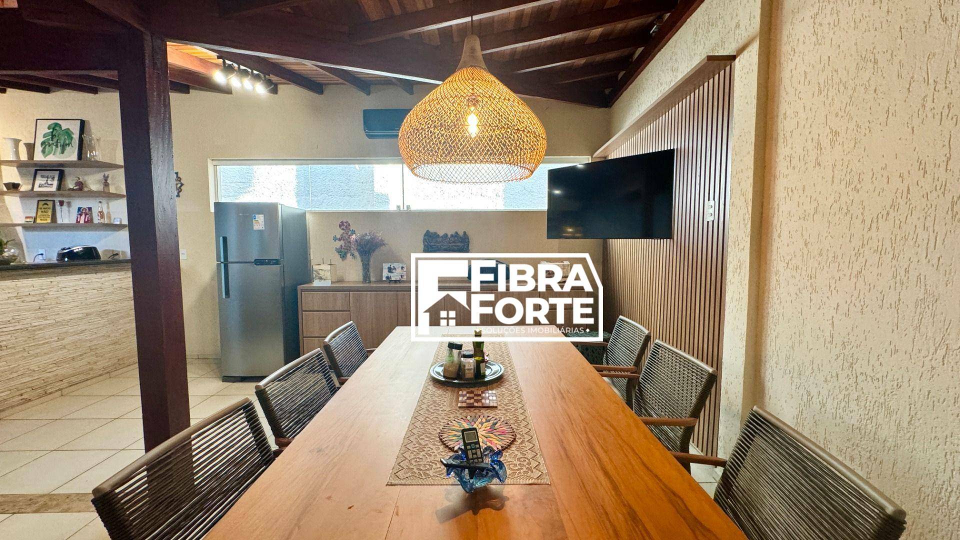 Casa de Condomínio para alugar com 3 quartos, 200m² - Foto 14