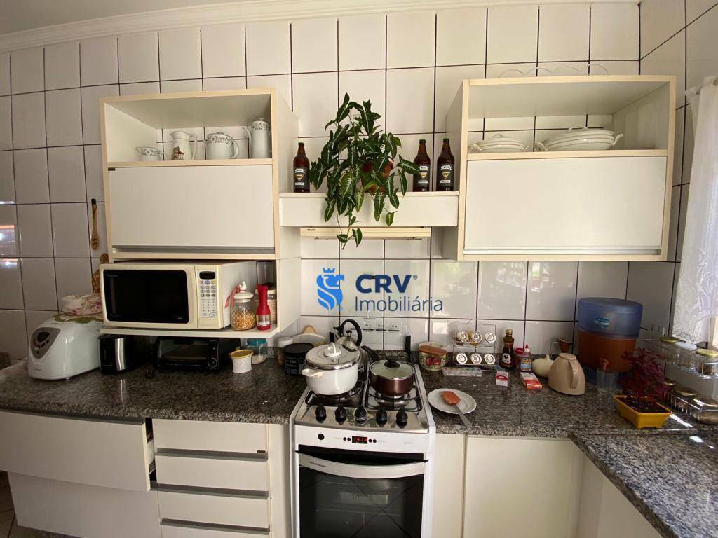 Casa à venda com 2 quartos, 80m² - Foto 4
