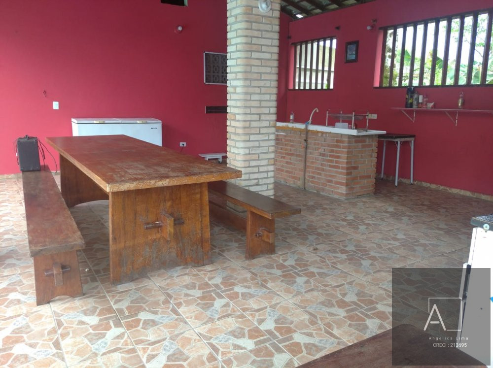 Casa para alugar com 3 quartos, 300m² - Foto 4