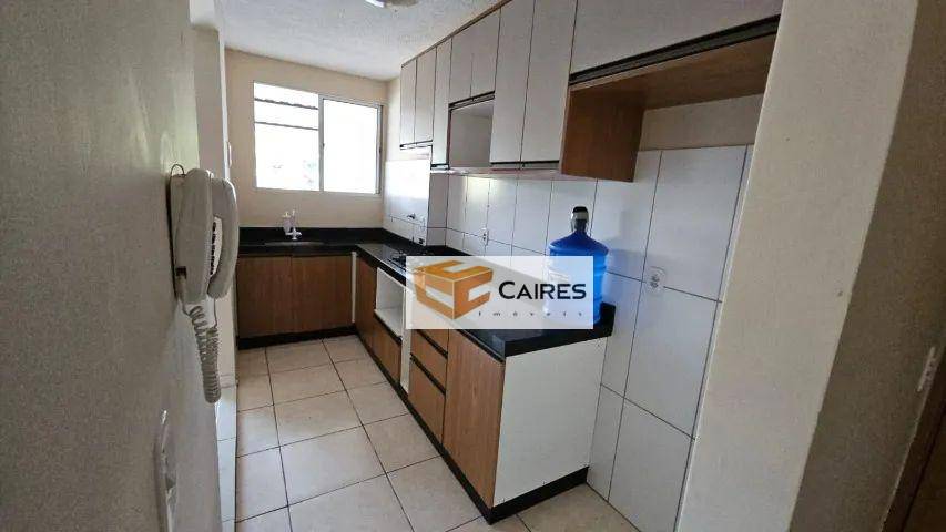 Apartamento à venda com 2 quartos, 45m² - Foto 2