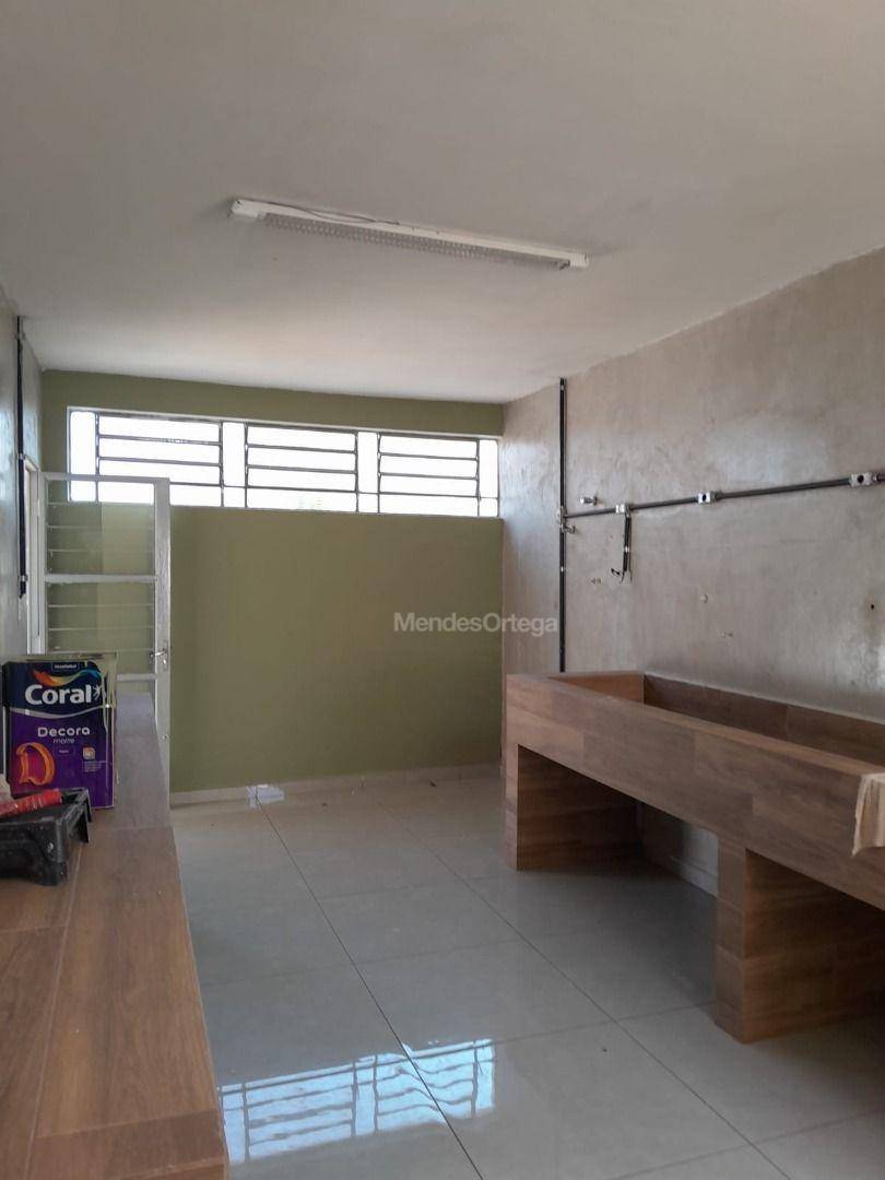 Casa para alugar, 150m² - Foto 12