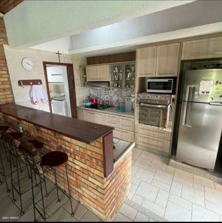 Casa à venda com 4 quartos, 485m² - Foto 9