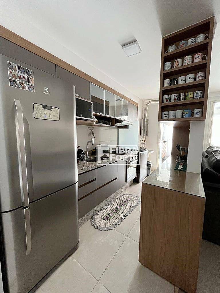 Apartamento à venda com 3 quartos, 83m² - Foto 10