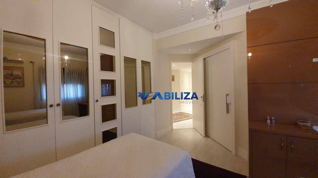 Apartamento à venda com 4 quartos, 240m² - Foto 23