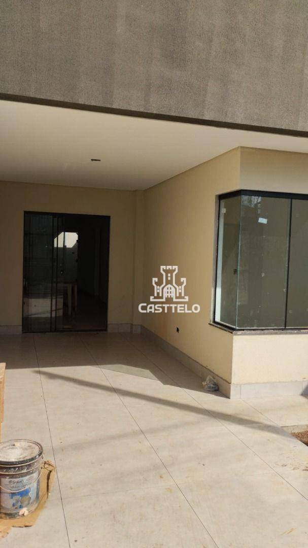 Casa à venda com 3 quartos, 86m² - Foto 3