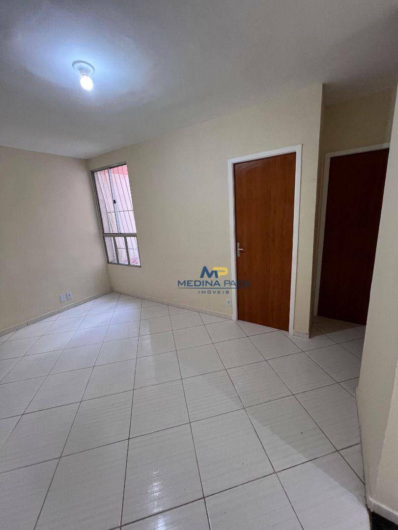 Apartamento à venda com 2 quartos, 50m² - Foto 2