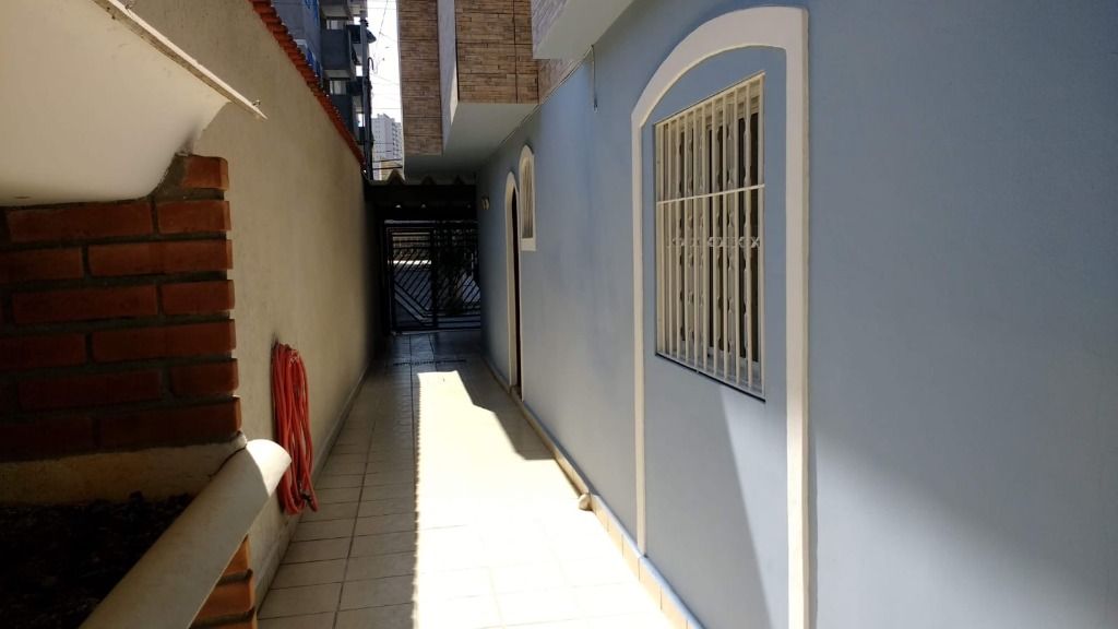 Sobrado à venda com 3 quartos, 140m² - Foto 1