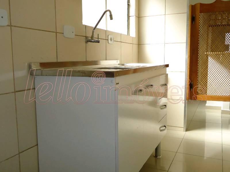 Apartamento para alugar com 2 quartos, 70m² - Foto 12