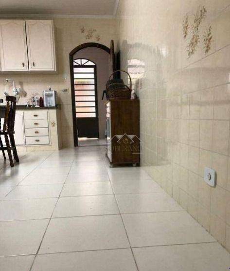 Sobrado à venda e aluguel com 3 quartos, 227m² - Foto 8