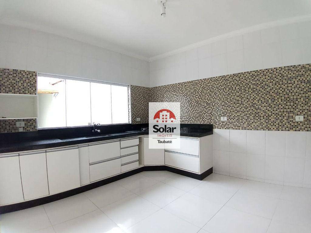 Casa à venda com 3 quartos, 80m² - Foto 16