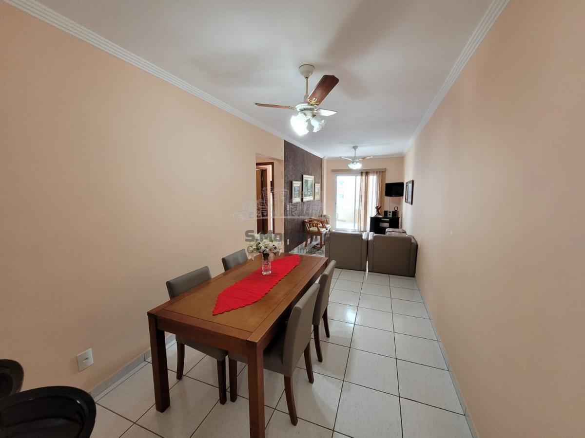 Apartamento à venda com 2 quartos, 80m² - Foto 2