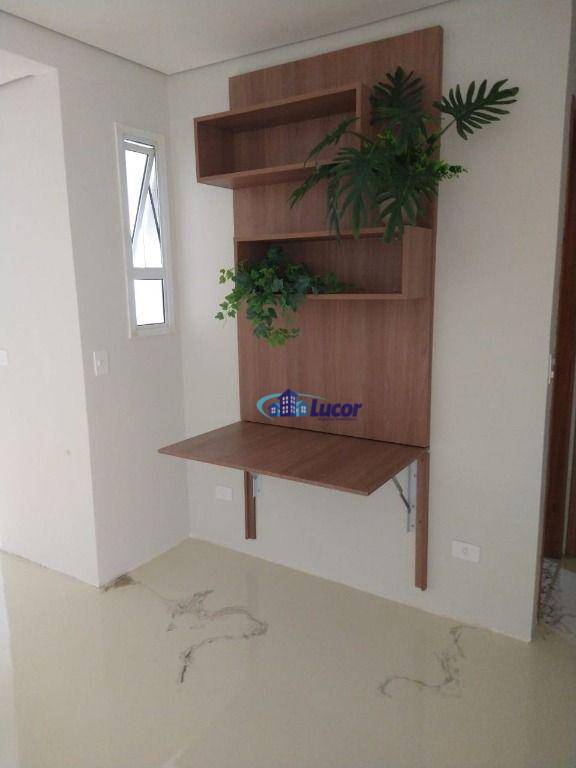 Apartamento para alugar com 2 quartos, 75m² - Foto 4