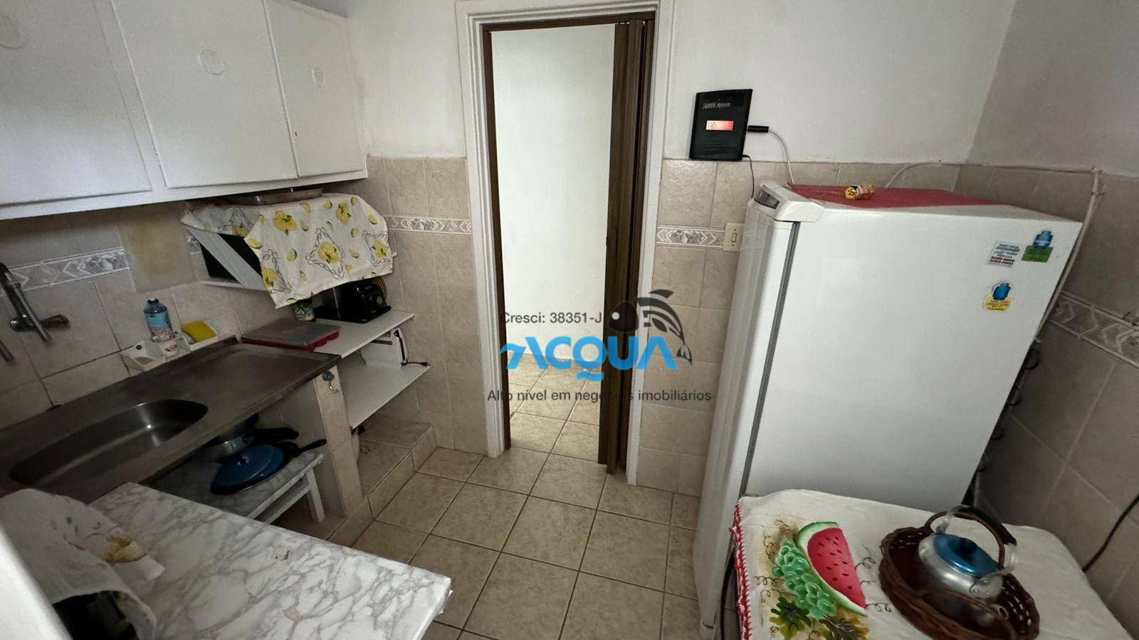 Apartamento à venda com 2 quartos, 70m² - Foto 5