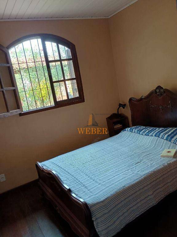 Chácara à venda com 3 quartos, 146m² - Foto 13