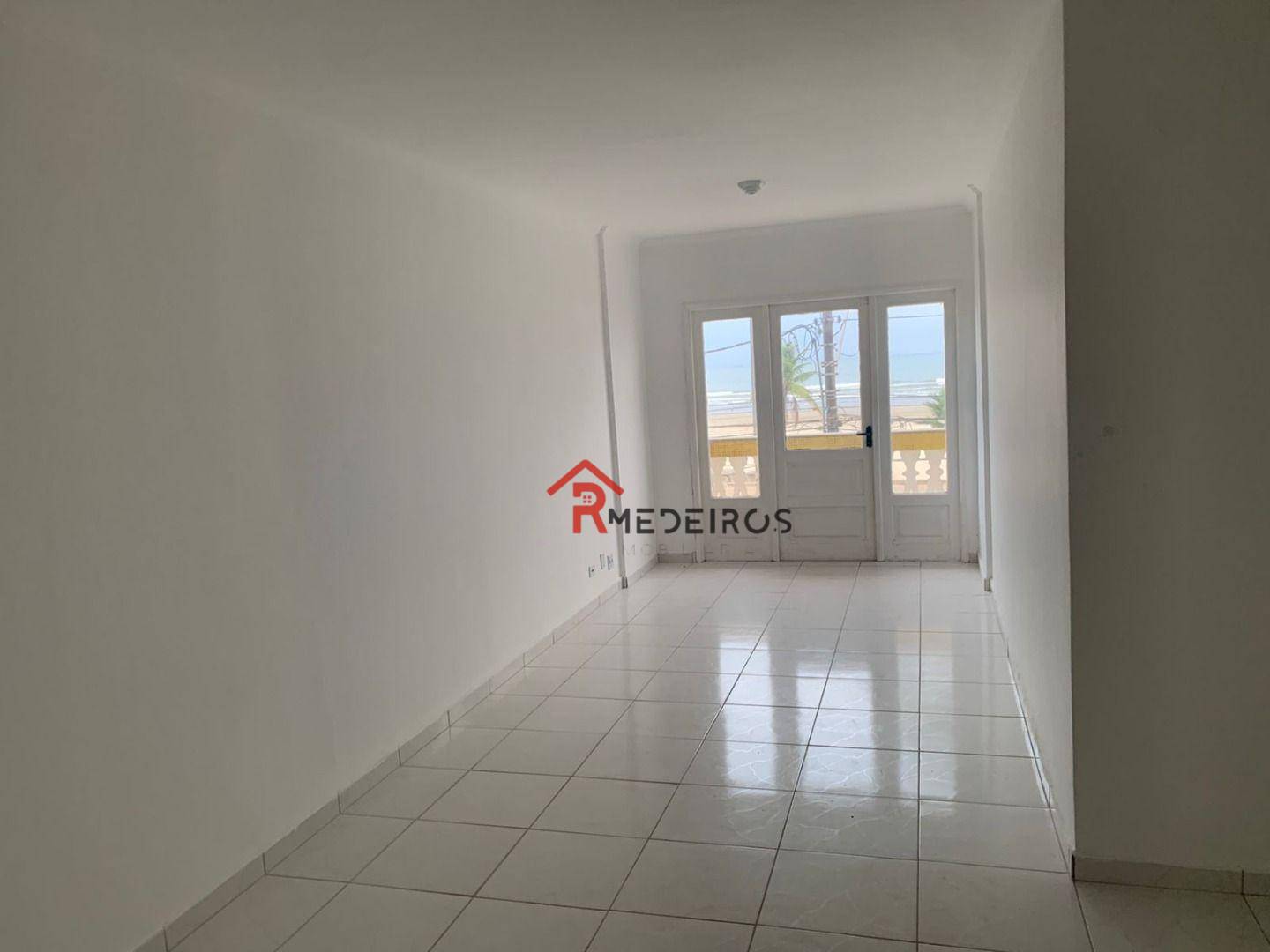 Apartamento à venda com 3 quartos, 90m² - Foto 4