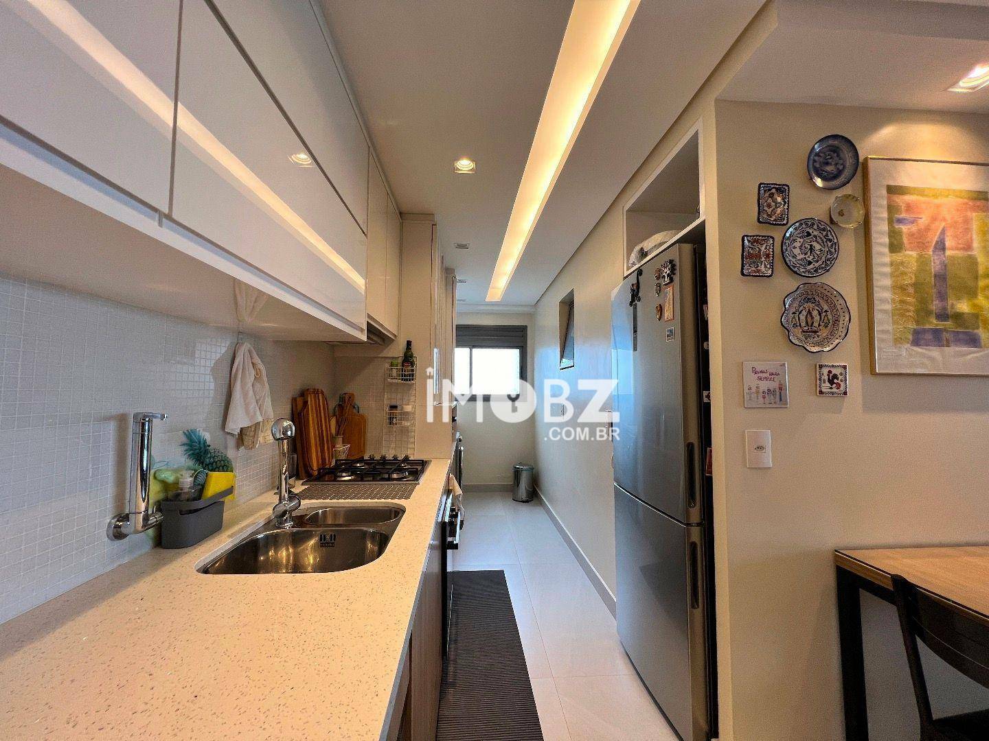 Apartamento à venda com 2 quartos, 93m² - Foto 11