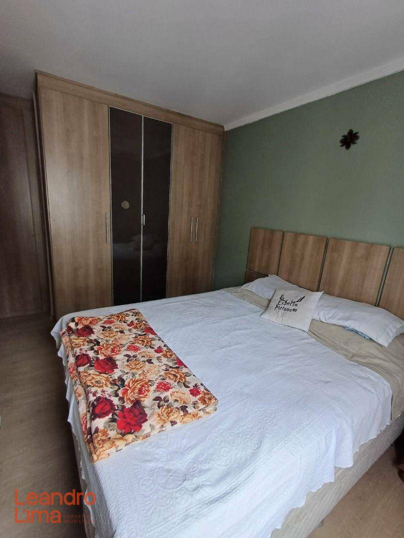 Apartamento à venda com 3 quartos, 61m² - Foto 12